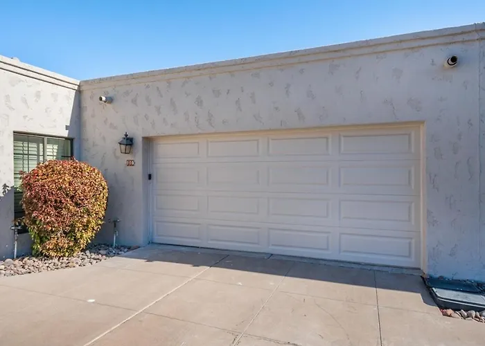 Patio View Of Golf & Mountain View, Pets Welcome *