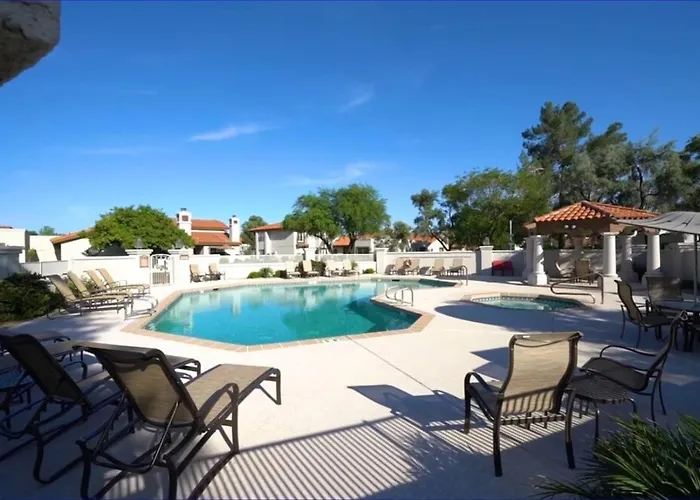 Holiday home Patio View Of Golf & Mountain View, Pets Welcome Scottsdale