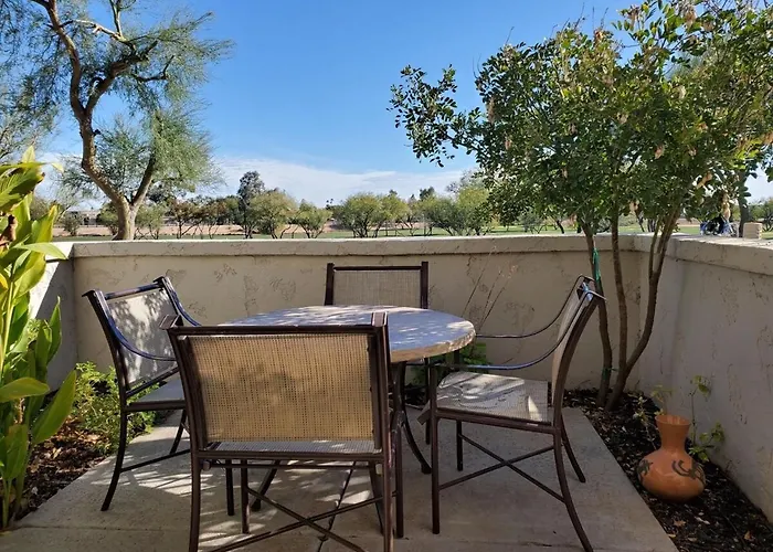 Patio View Of Golf & Mountain View, Pets Welcome Holiday home *